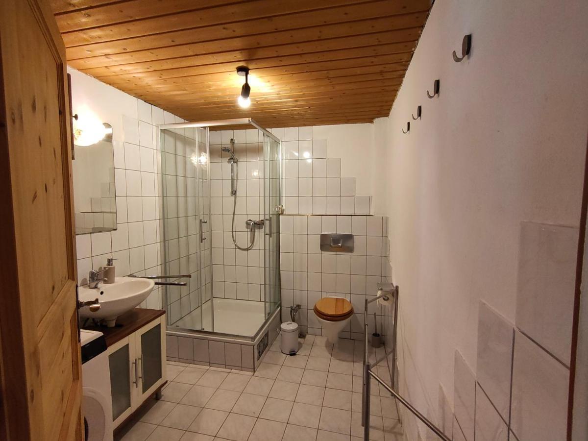 Gemuetliche Ferienwohnung Mit Kamin Und Garten Garmisch-Partenkirchen járás Kültér fotó